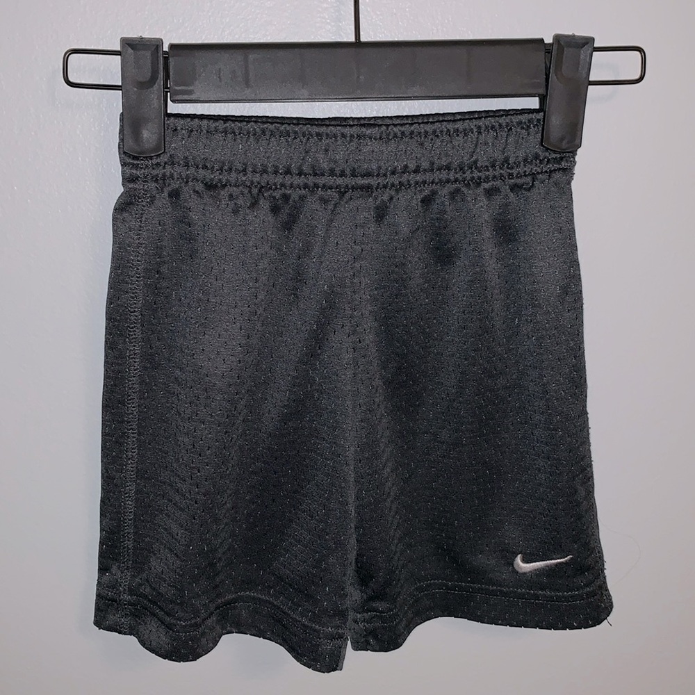 Nike boys mesh shorts